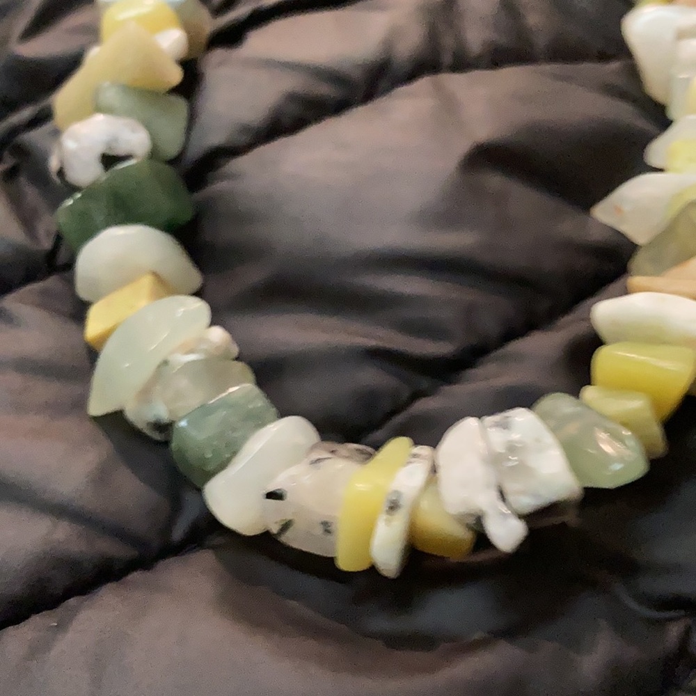 Stone Chip Necklace
